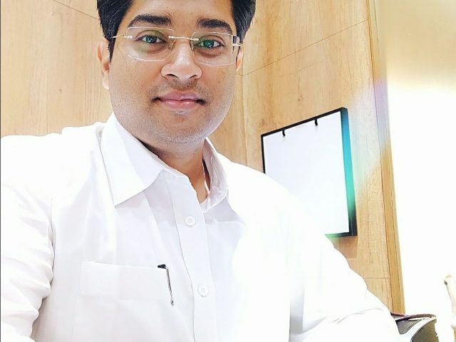 Dr Vikram Wagh